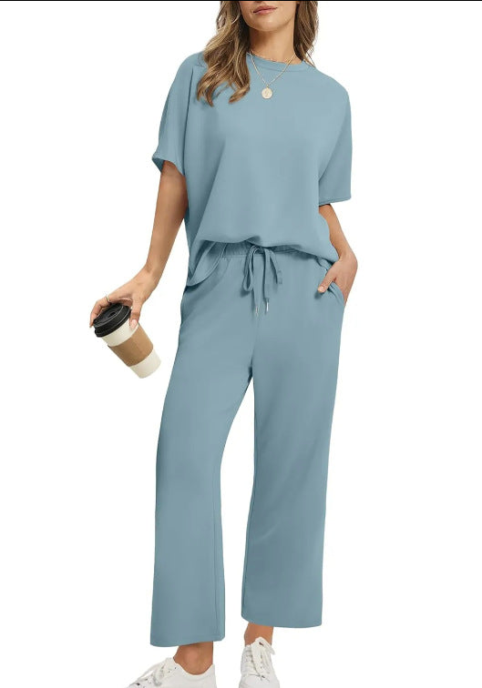 Women’s Two-Piece Set with Short-Sleeve Top and Wide-Leg 8
