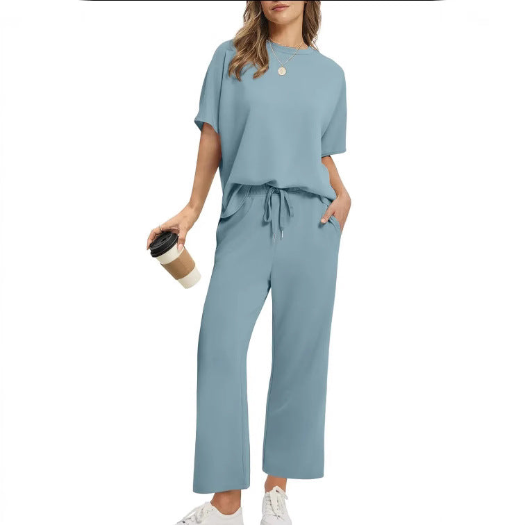 Women’s Two-Piece Set with Short-Sleeve Top and Wide-Leg 3