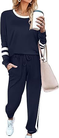 Women’s Two-Piece Tracksuit with Long-Sleeve Top 3