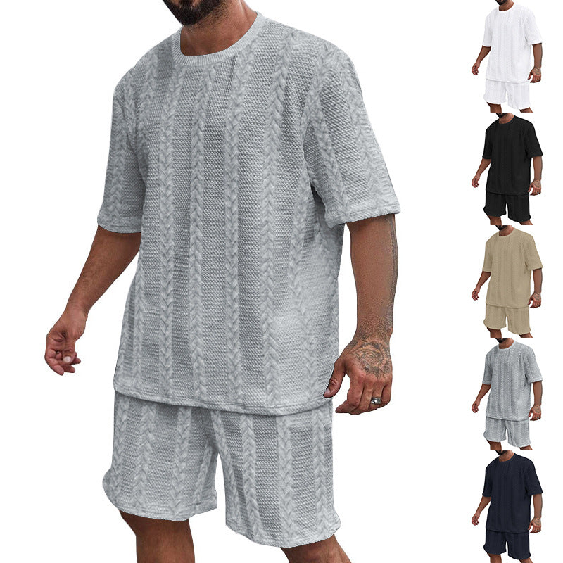 Men’s Two-Piece Outfit with Patterned T-Shirt and Relaxed Fit Shorts
